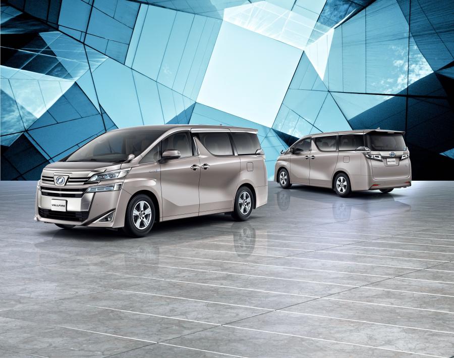  Toyota Vellfire X 2018 года  (фото 2 из 2)